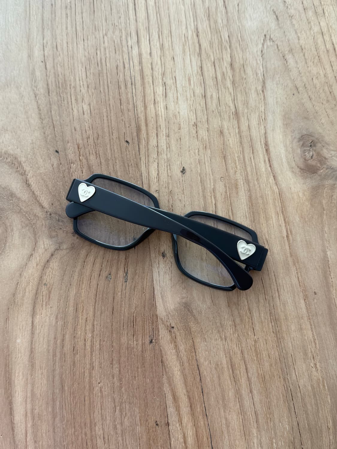 샤넬 하트 템플 안경 브라운 상품이미지2