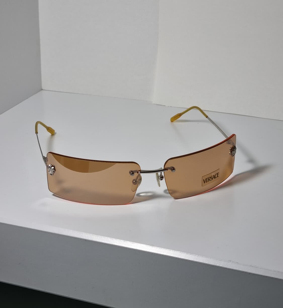 VINTAGE VERSACE SUNGLASSES 상품이미지2