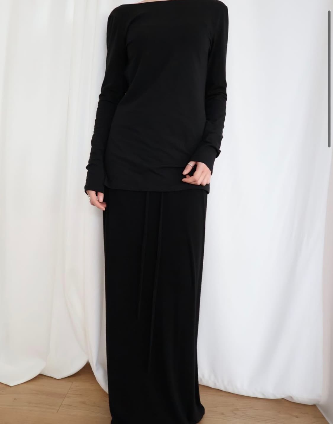 브리즈아카이브 Drape Long Sleeve - black  상품이미지2