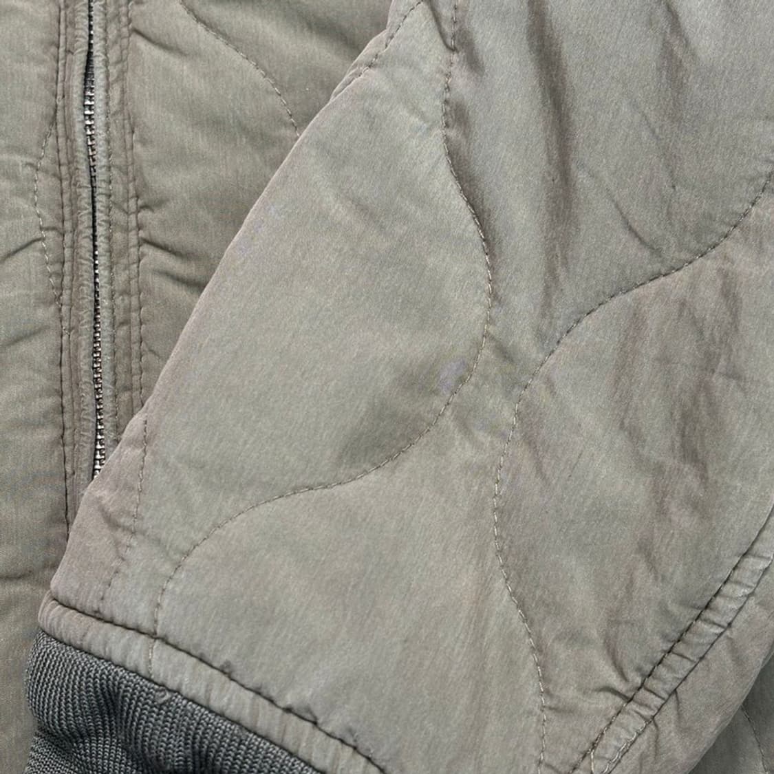 LEVIS 퀄팅 봄버 자켓 카키 L 상품이미지8