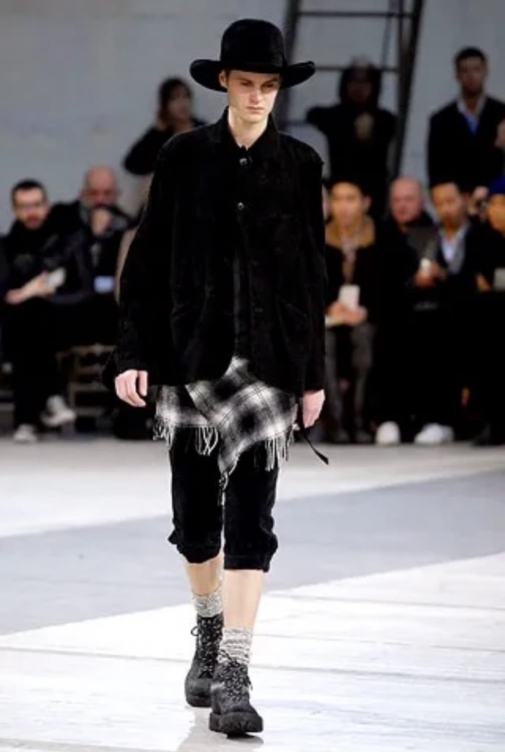 넘버나인(Number Nine) 07 A/W 컬렉션 스웨이드 싱글 자켓  상품이미지4