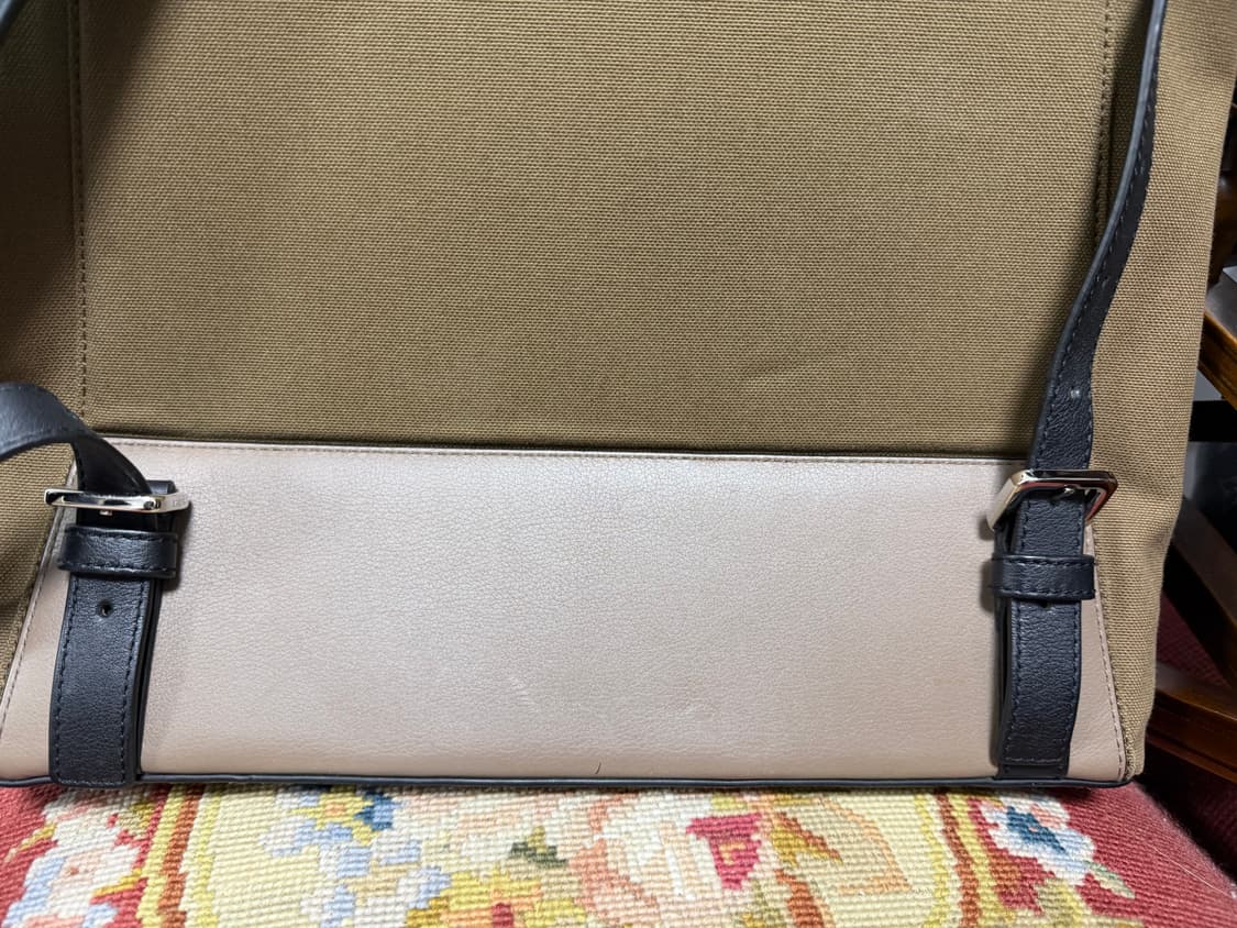 로에베 고야 백팩 해골 자수 상품이미지7