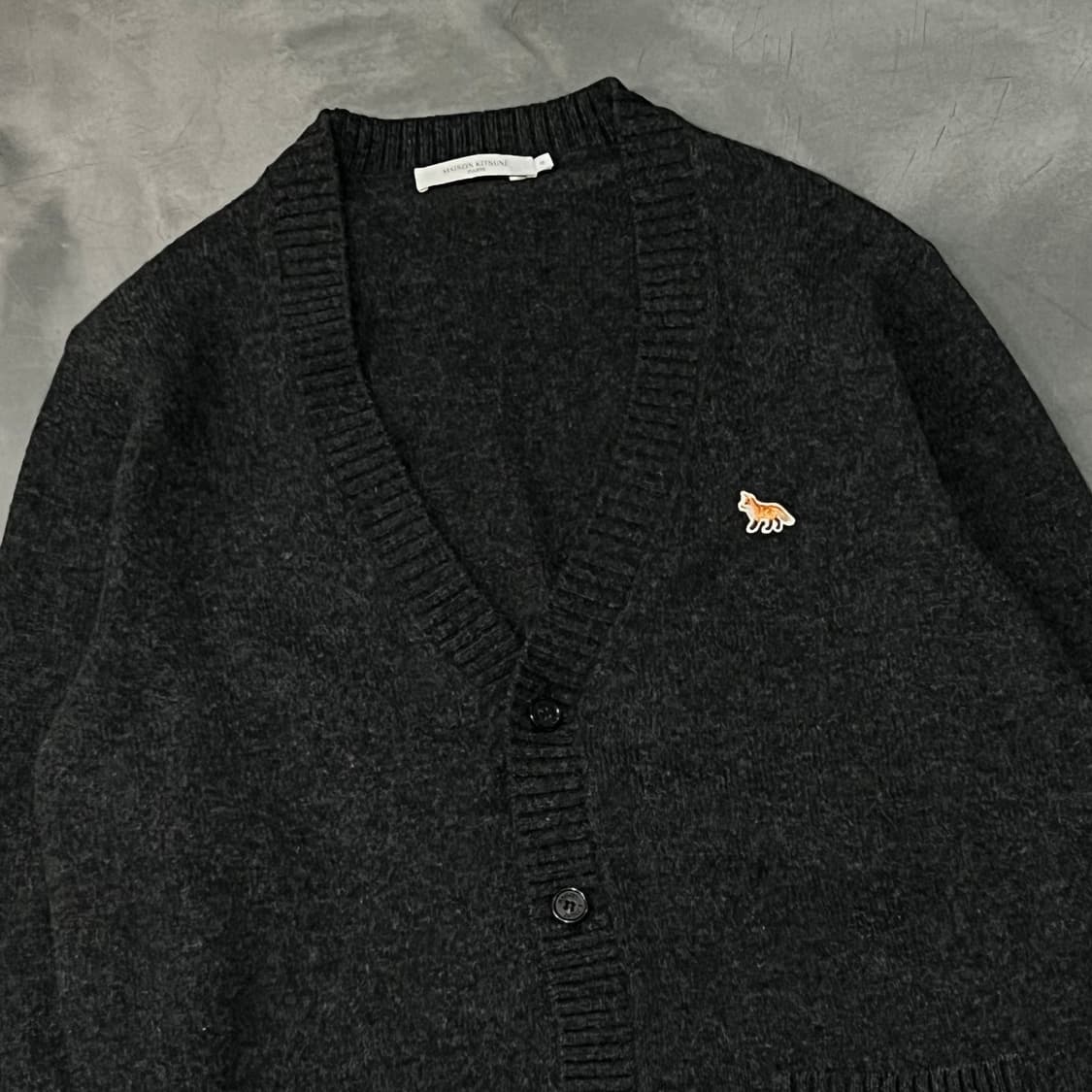  메종키츠네 폭스 로고 가디건 y15563 상품이미지3