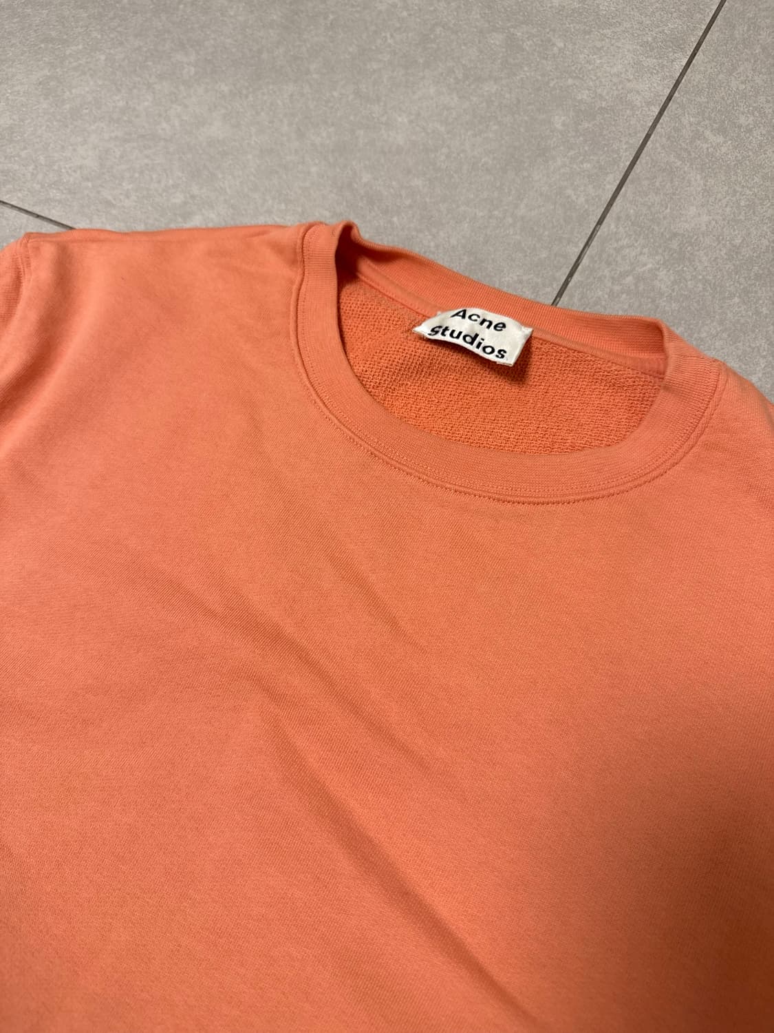 아크네 스튜디오 맨투맨 L 상품이미지3