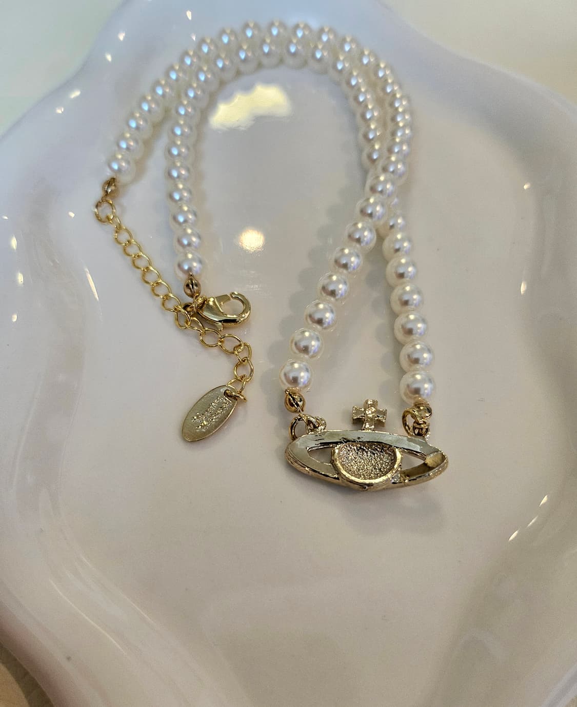 비비안웨스트우드 업사이클링 올큐빅 금장 진주 목걸이 상품이미지4