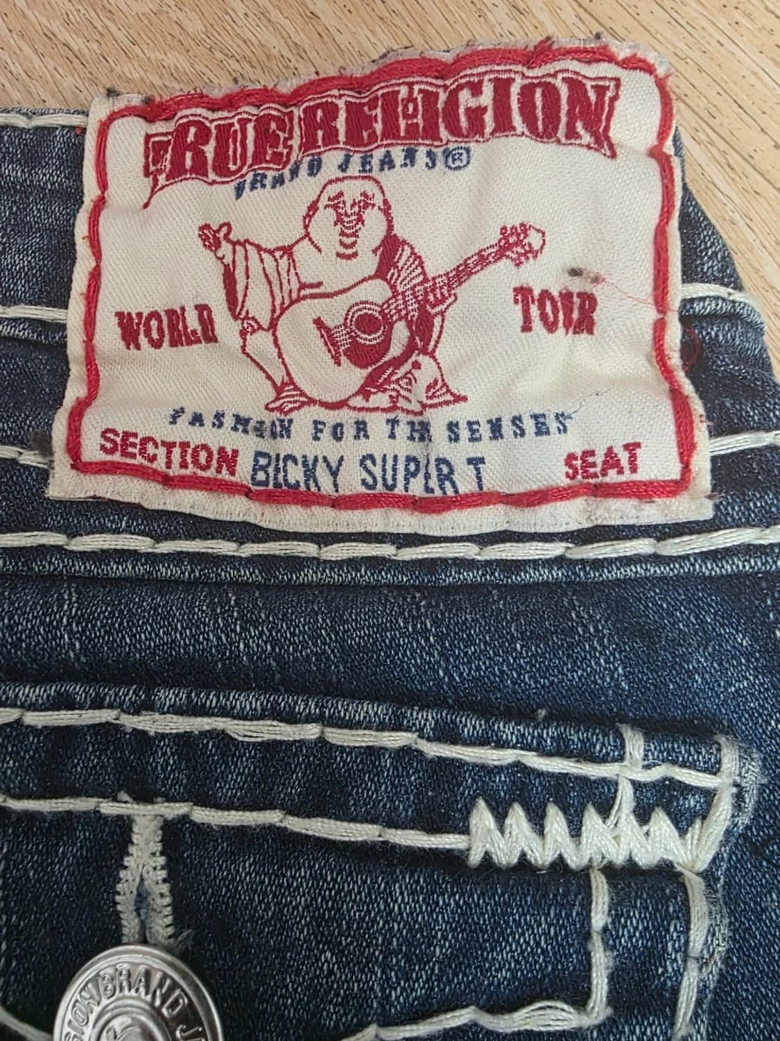 트루릴리전 베키슈퍼T 화이트 스티치 플레어핏 데님 팬츠 25 상품이미지3