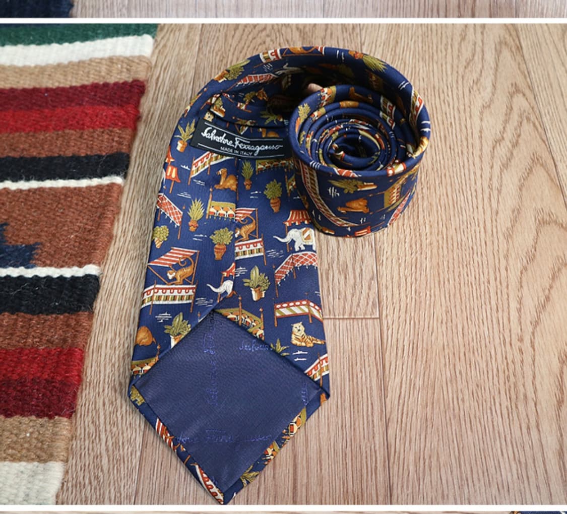 이태리산 SALVATORE FERRAGAMO 페레가모 실크100% 넥타이 상품이미지2