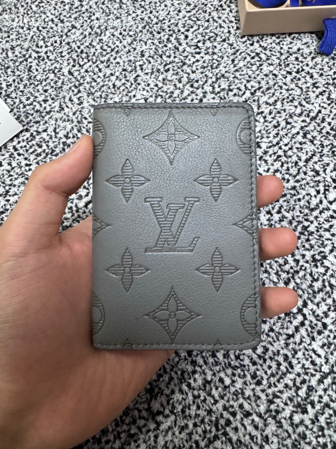 루이비통 쉐도우 오거나이저 그레이 상품이미지2