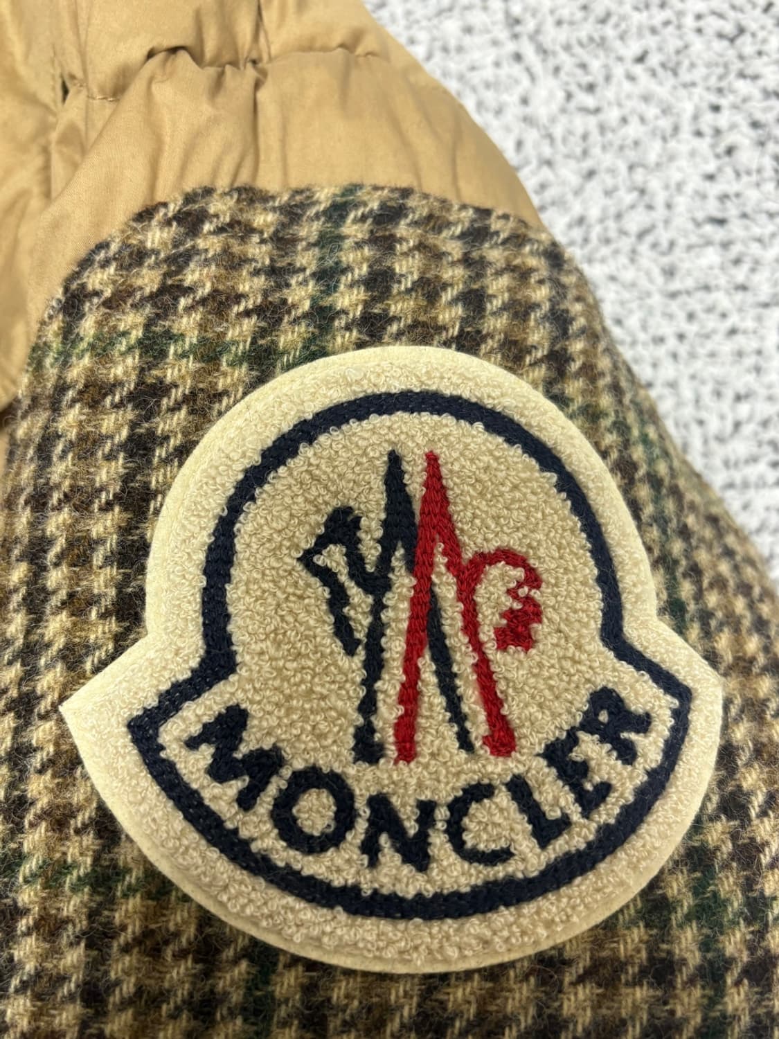 몽클레어 아미 올란도 패딩 상품이미지3