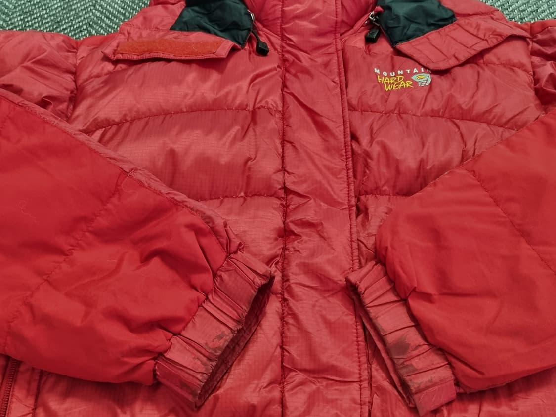 MOUNTAIN HARD WEAR — 레드 구스다운 자켓 상품이미지2