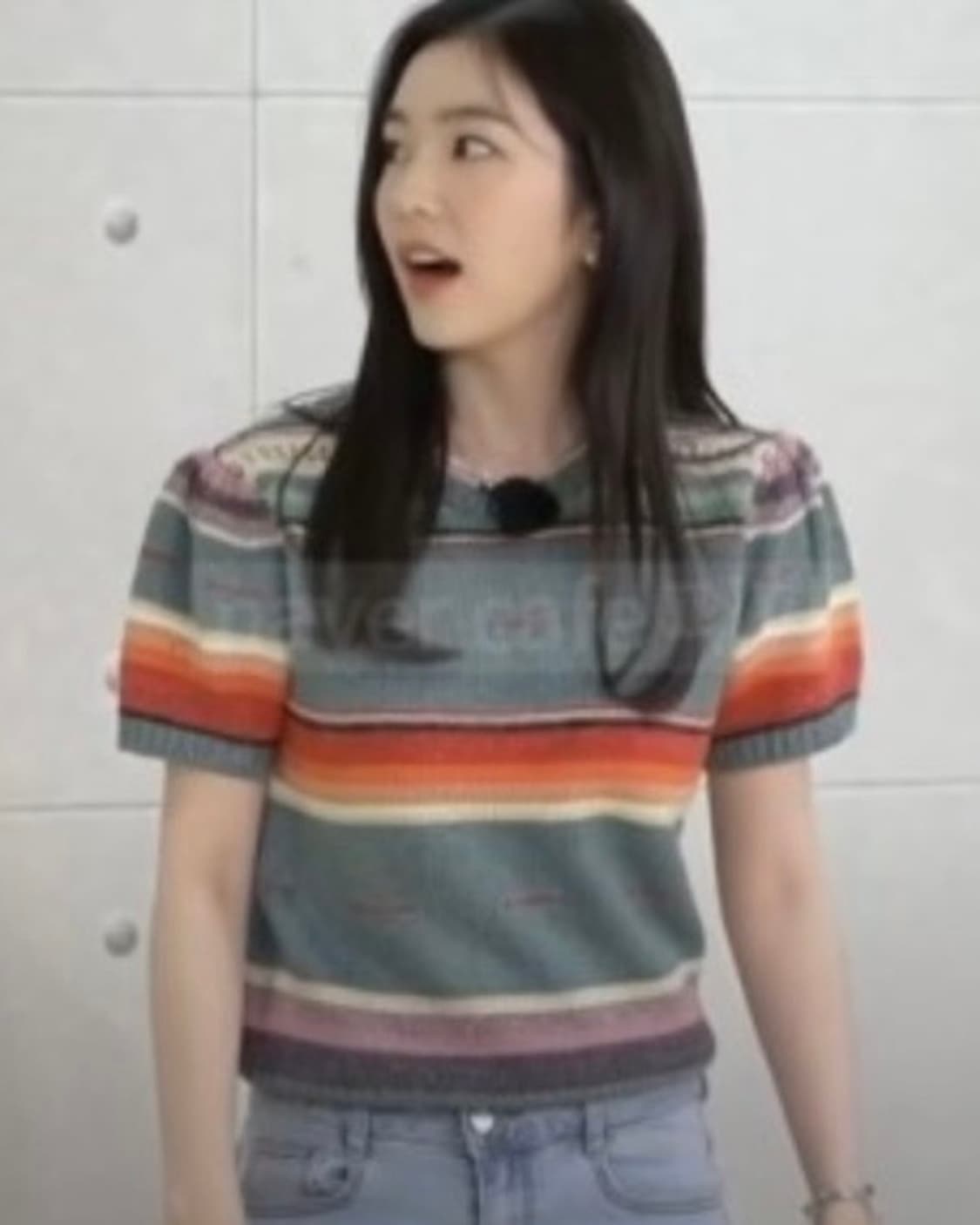 폴로 랄프로렌 스트라이프 퍼프 소매 니트 실크 블렌더 스웨터 아이린 착용 상품이미지8