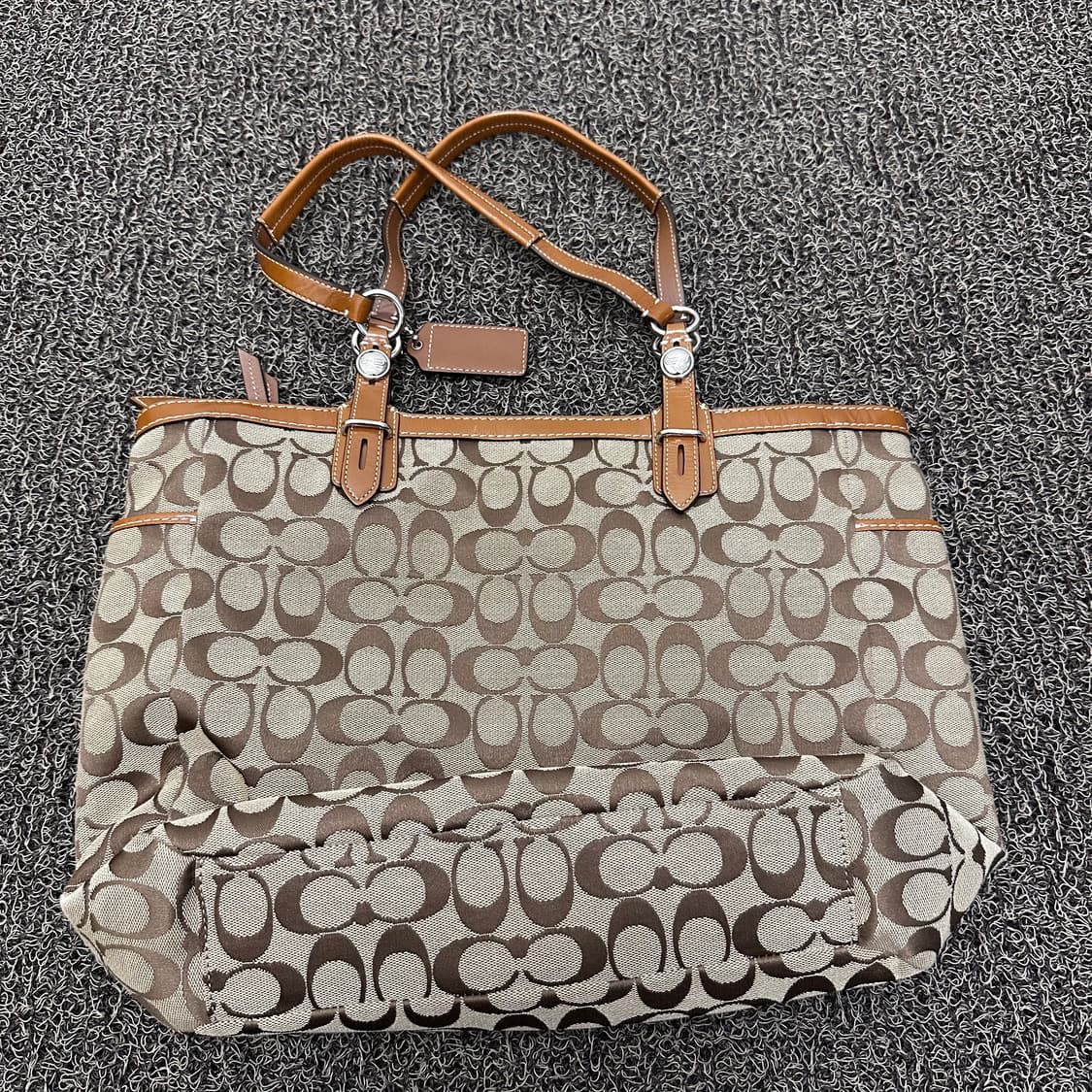 COACH 코치 시그니처 여성 숄더백 브라운 상품이미지4