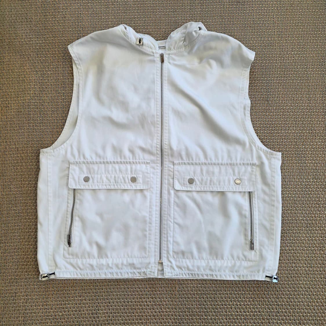 HERMES 에르메스 프랑스 최상급 테크원단 후드 베스트 상품이미지5