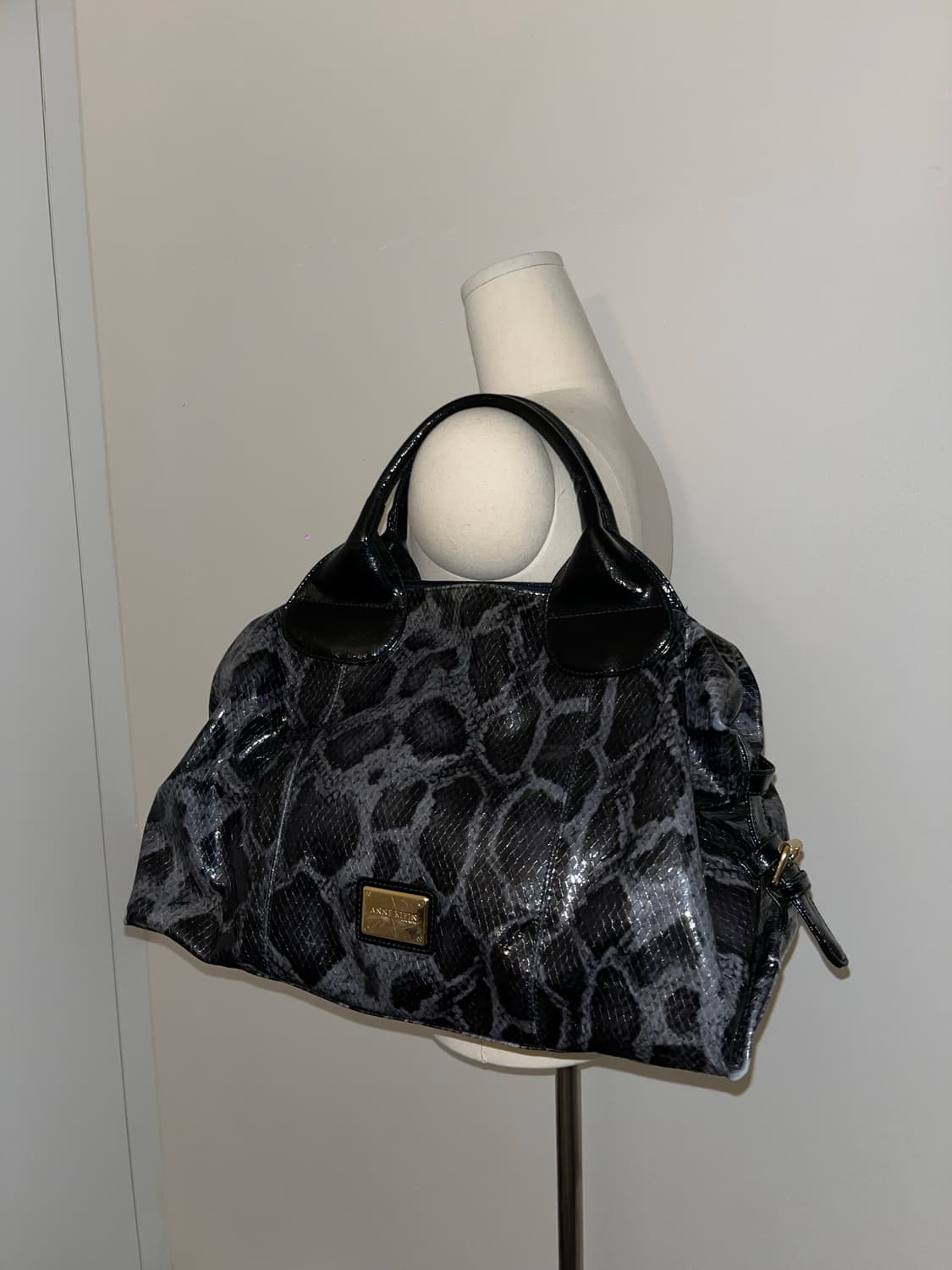 Anne Klein Anamel Pattern Shoulder Bag 상품이미지3