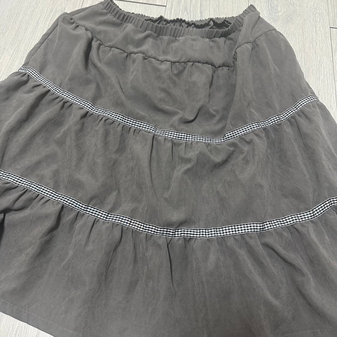 에이이에이이 미디 스커트 브라운 상품이미지3