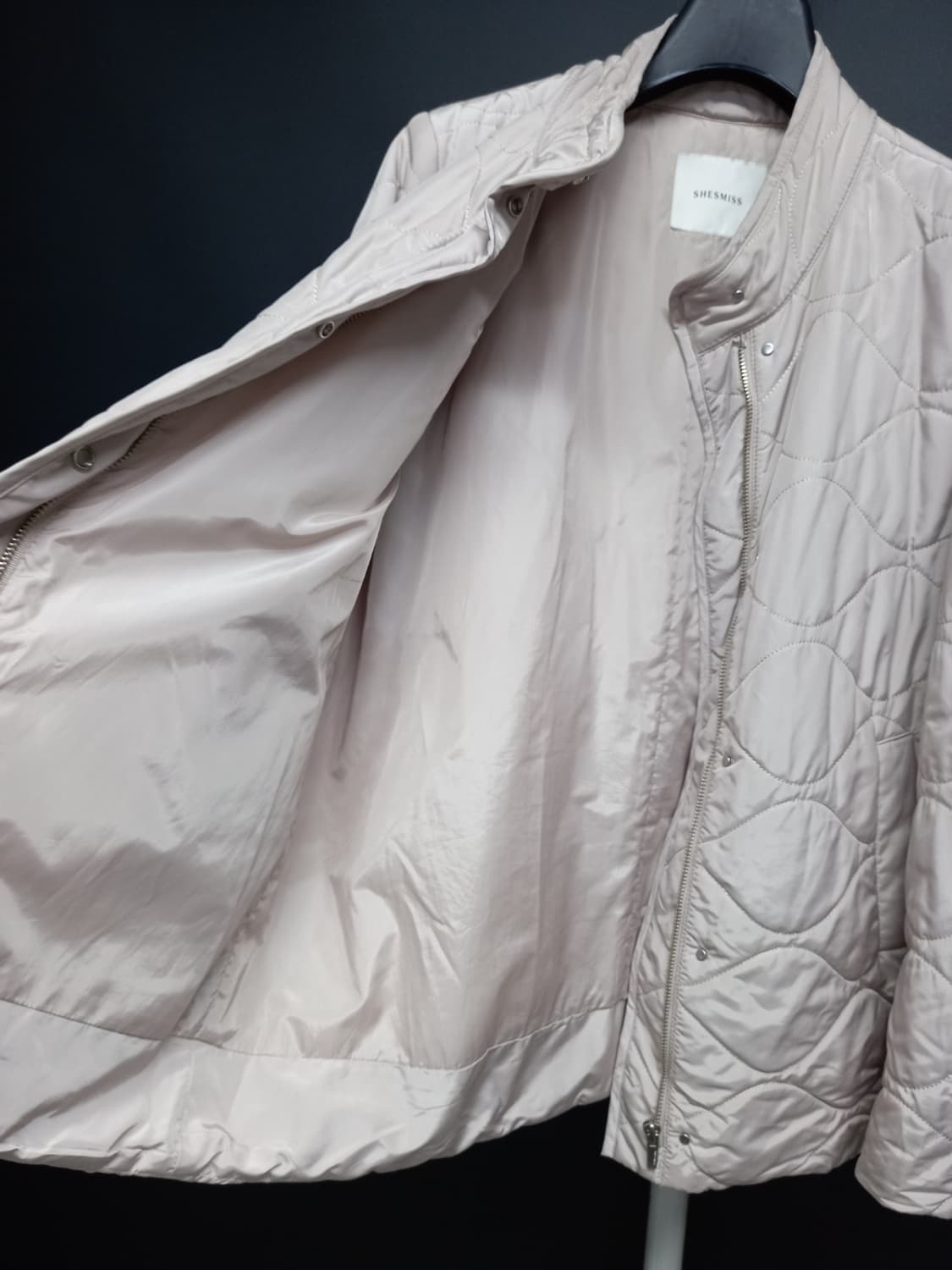 쉬즈미스 춘추동 퀄팅 경량패딩 66 상품이미지7
