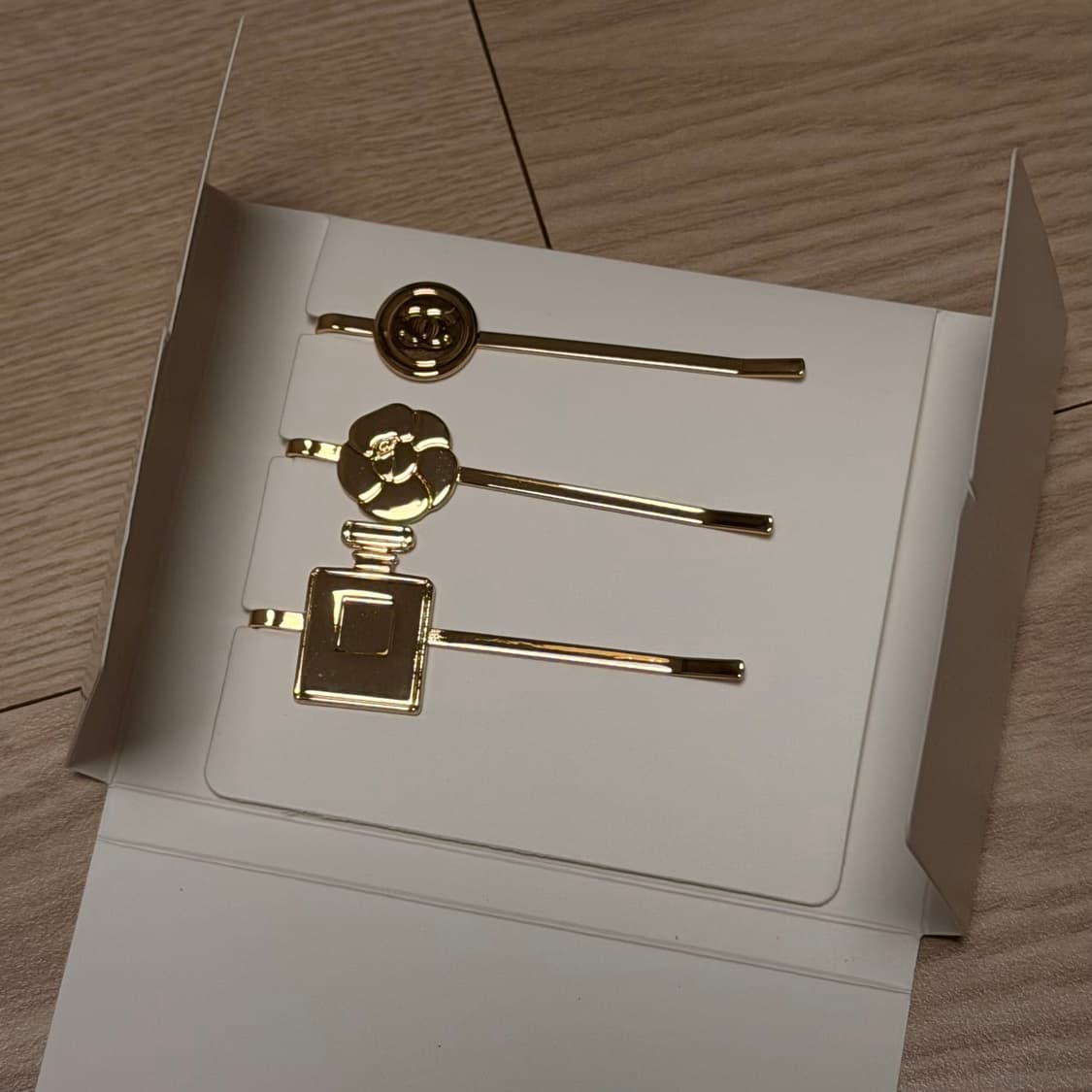 샤넬 헤어클립 상품이미지1