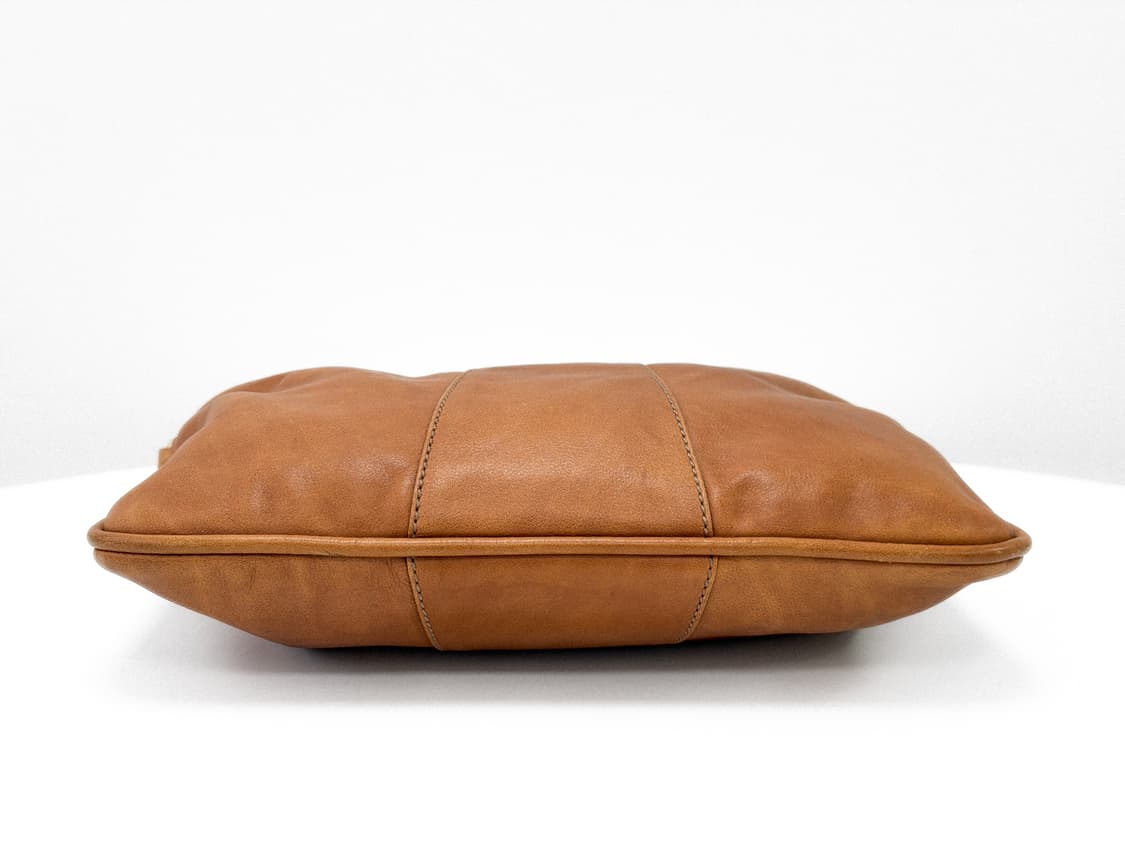 펜디 레더 호보백 상품이미지6