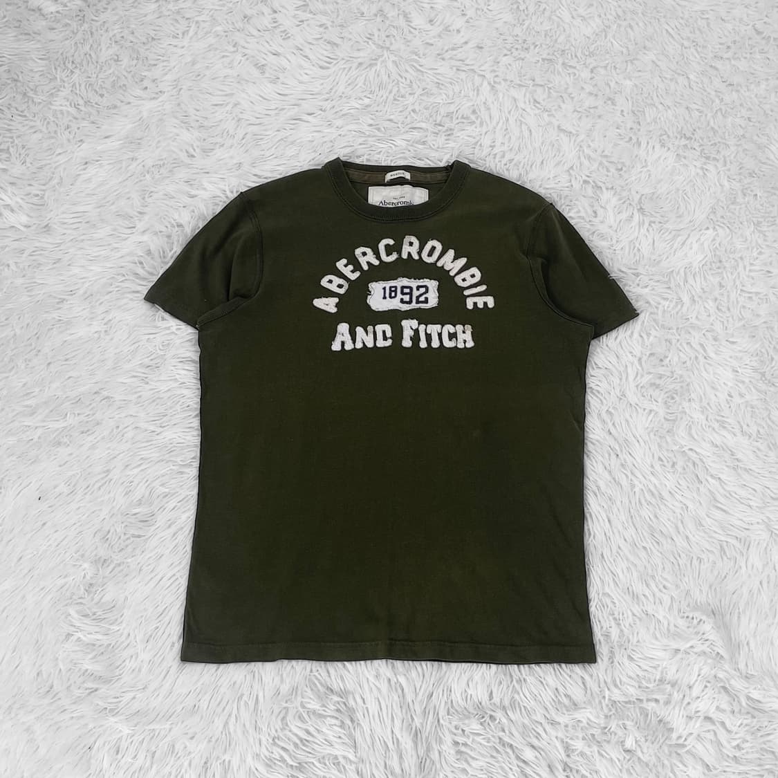 아베크롬비 아치 로고 반팔티 카키 상품이미지2