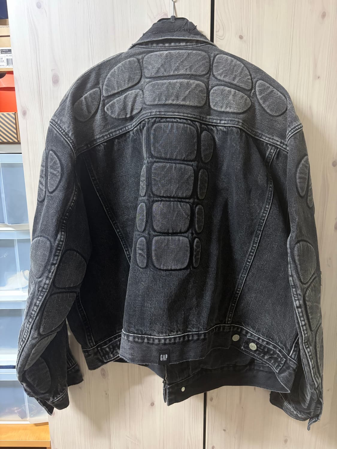 이지갭 발렌시아가 패디드 데님 흑청 (M) 차이나 상품이미지2