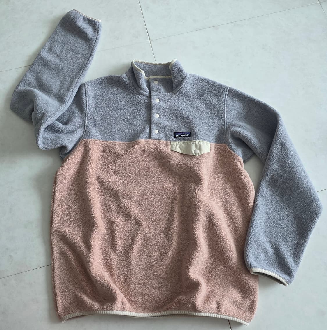 파타고니아 신칠라 라이트웨이트 로즈워터 우먼 L 상품이미지1