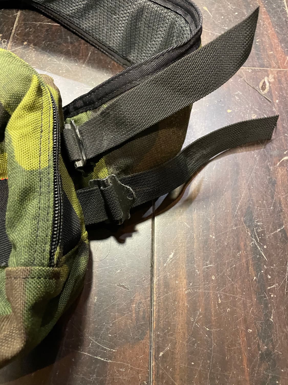 브리핑 카모 크로스백/힙색 상품이미지3