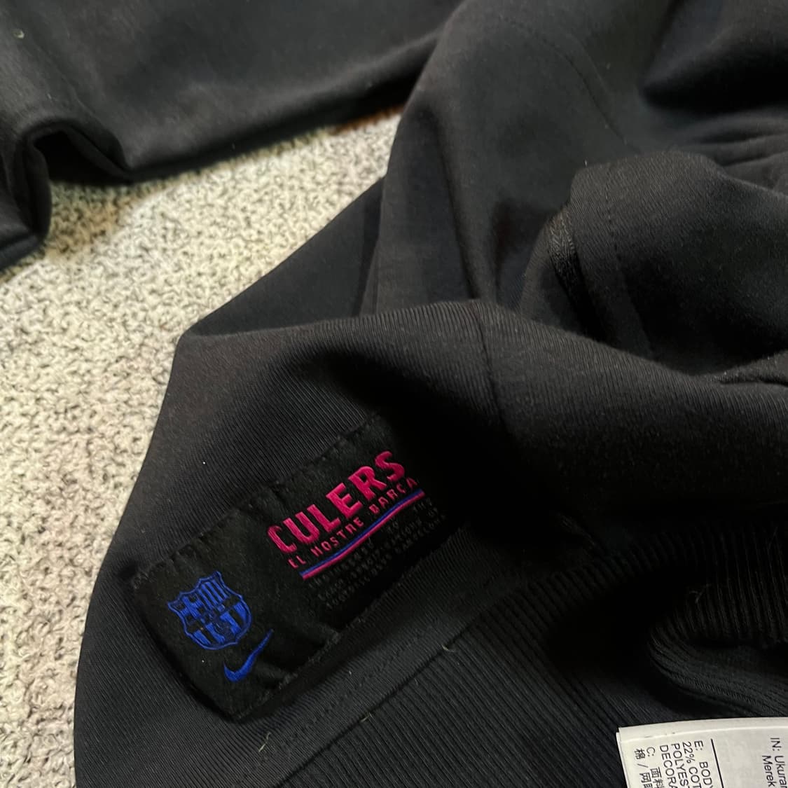 나이키 바르셀로나 반집업 후드티 상품이미지3