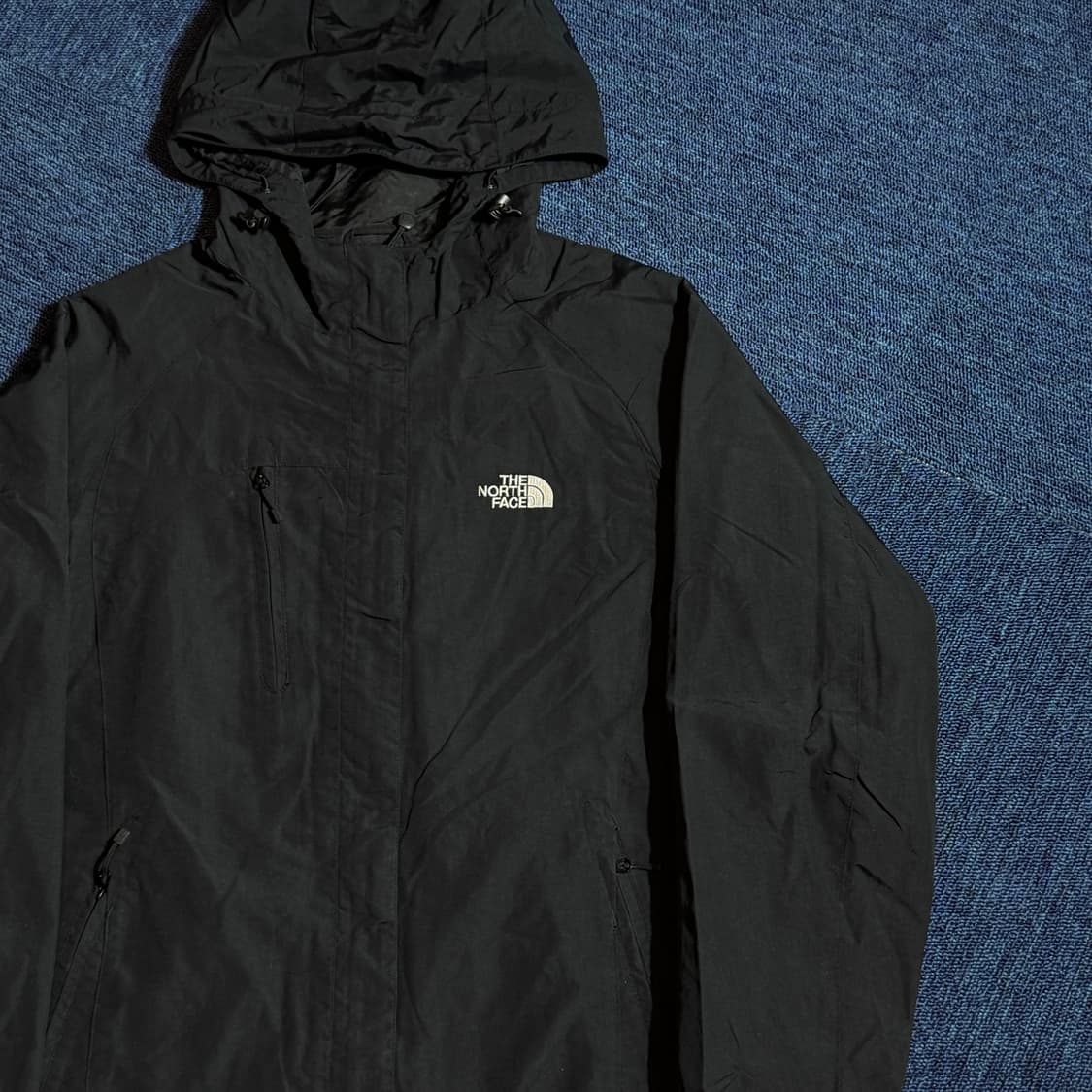노스페이스 블랙 후드 바람막이  상품이미지2