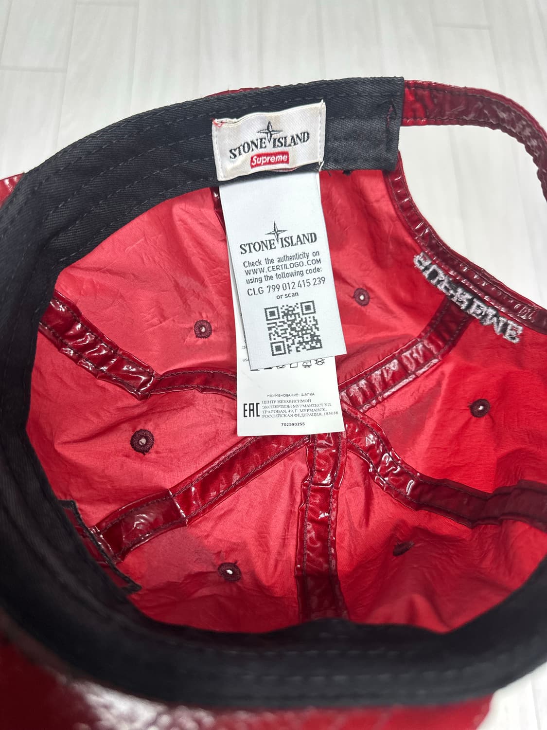 스톤아일랜드 x 슈프림 캠프캡 레드 상품이미지4