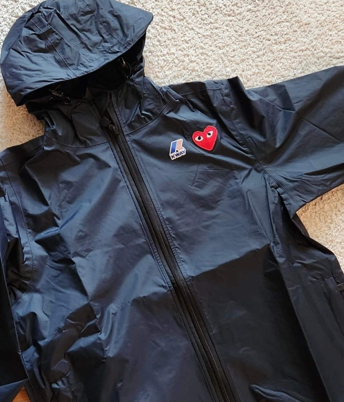 꼼데가르송 바람막이 상품이미지1