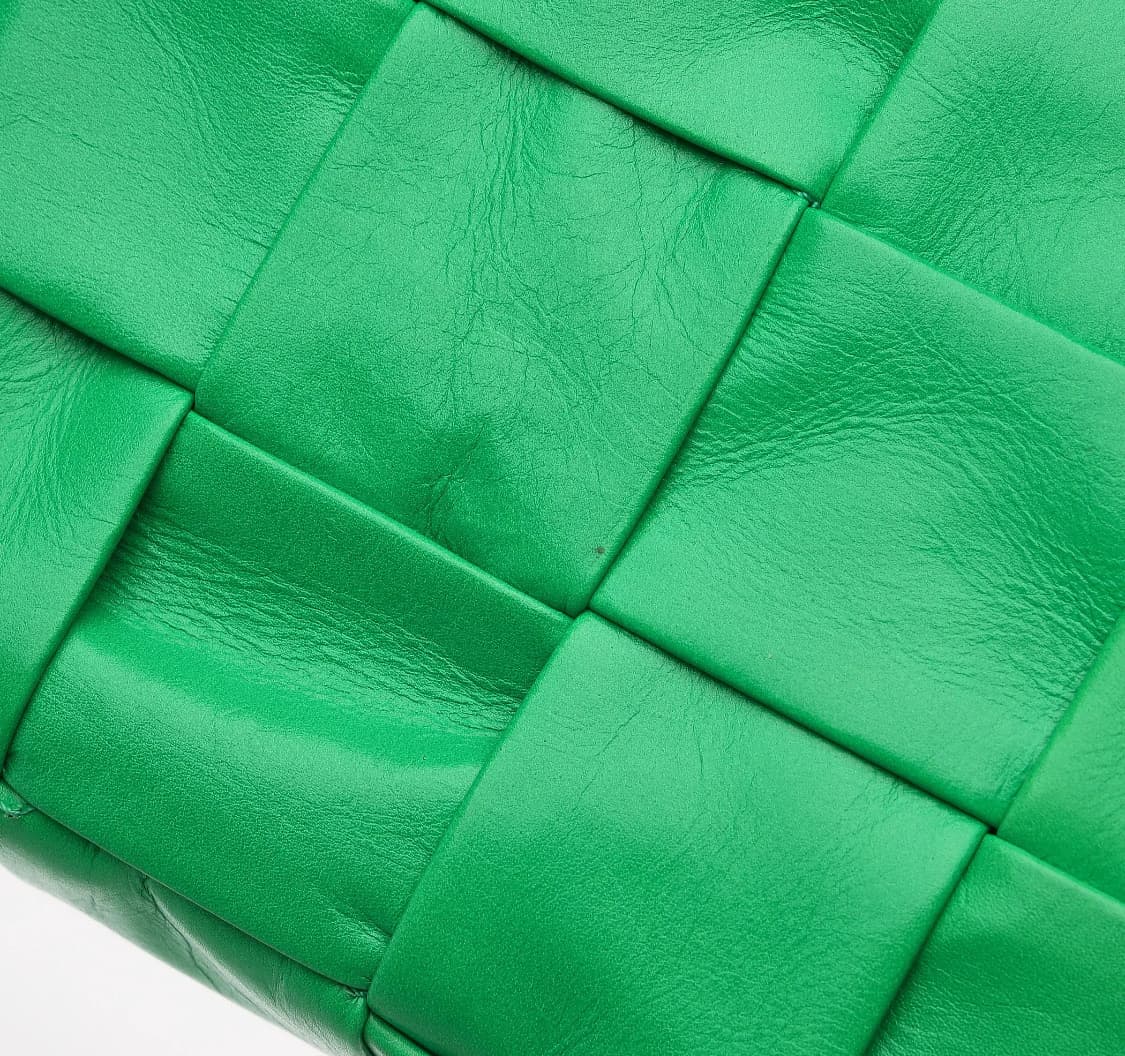 [S급] 보테가베네타 카세트 램스킨 스몰 패러킷 판매합니다!!! 상품이미지5