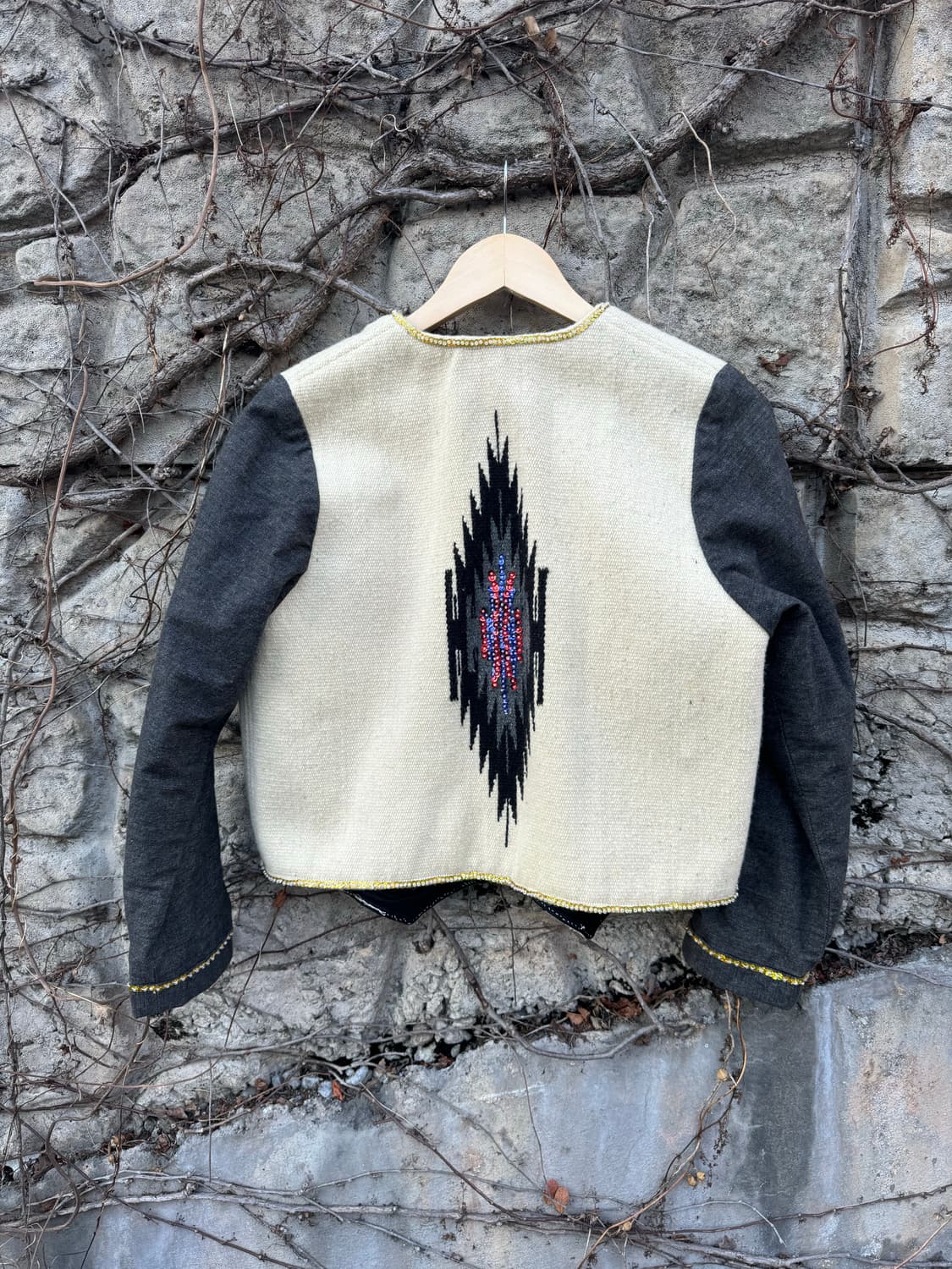 센티넬라 오르테가 치마요 핸드 우븐 울 커스텀 네이티브 무늬 자켓 상품이미지2