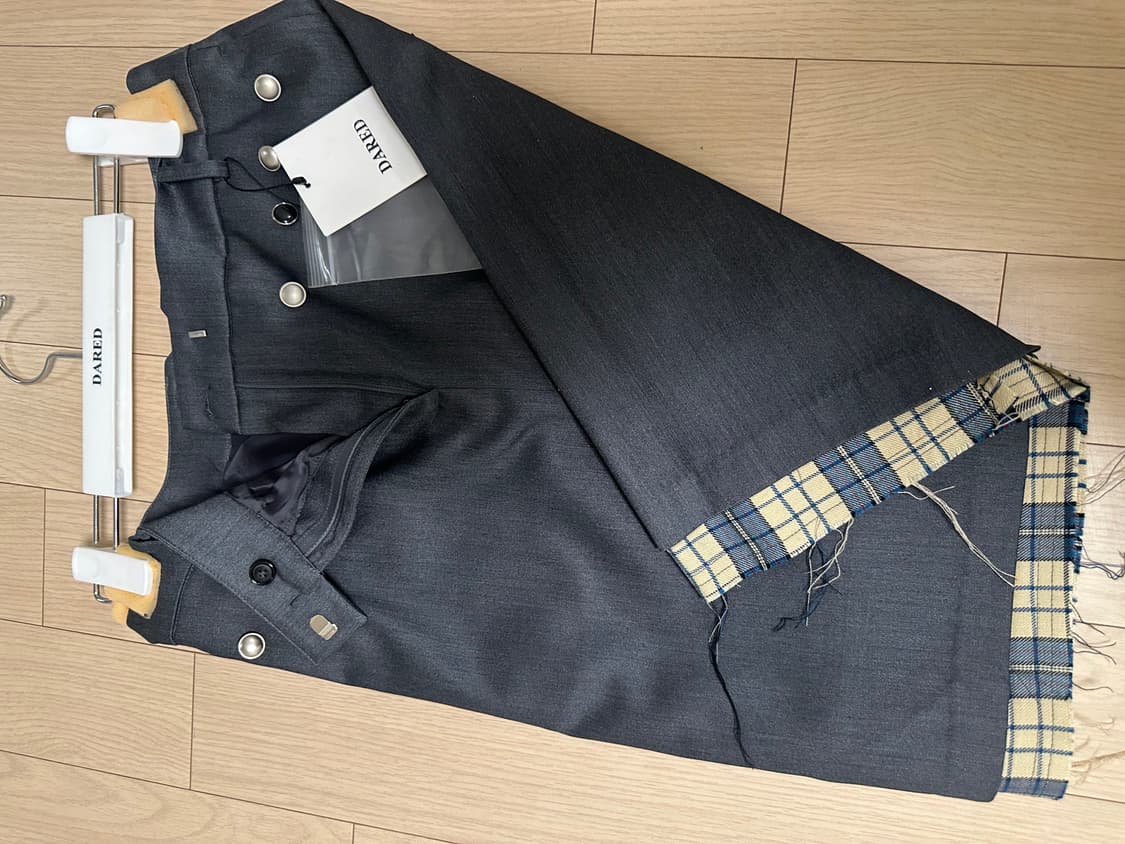 데어드 dared 로우 엣지 스커트 / 새상품 상품이미지3