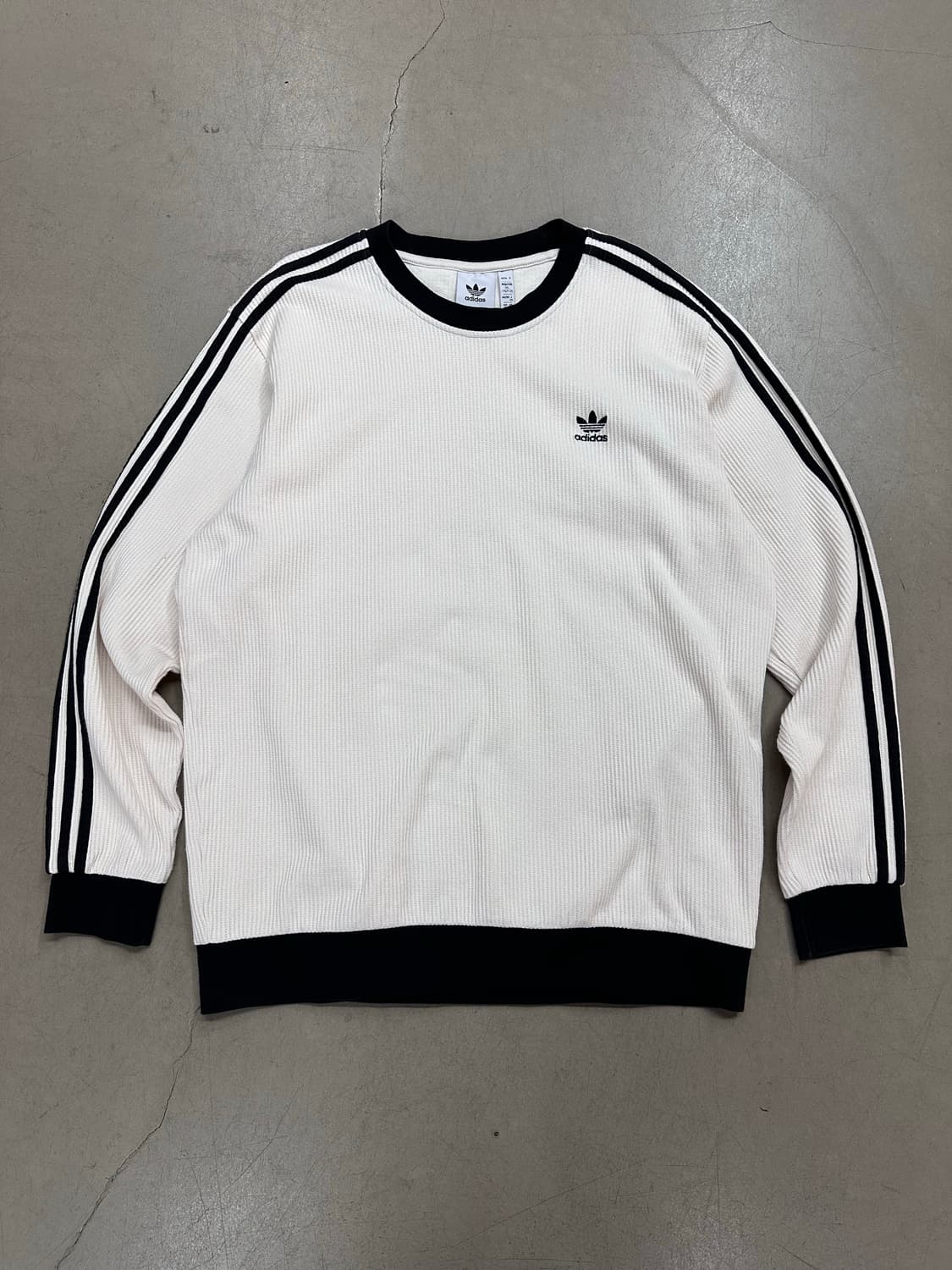 🔥아디다스 아디컬러 클래식 와플 크루넥 원더 화이트🔥 상품이미지2
