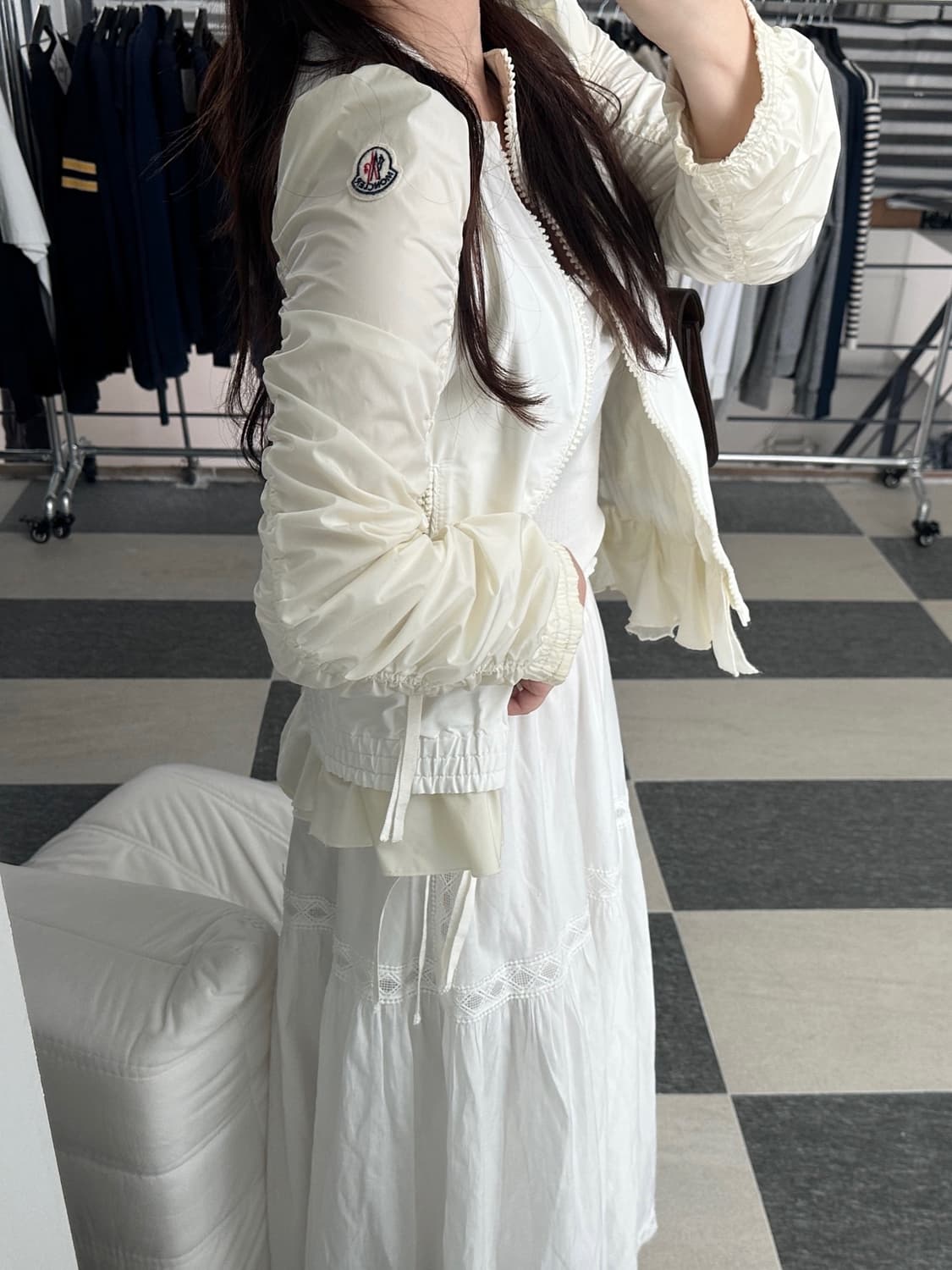 몽클레어 와펜 아이보리 하나 셔링 자켓  상품이미지3