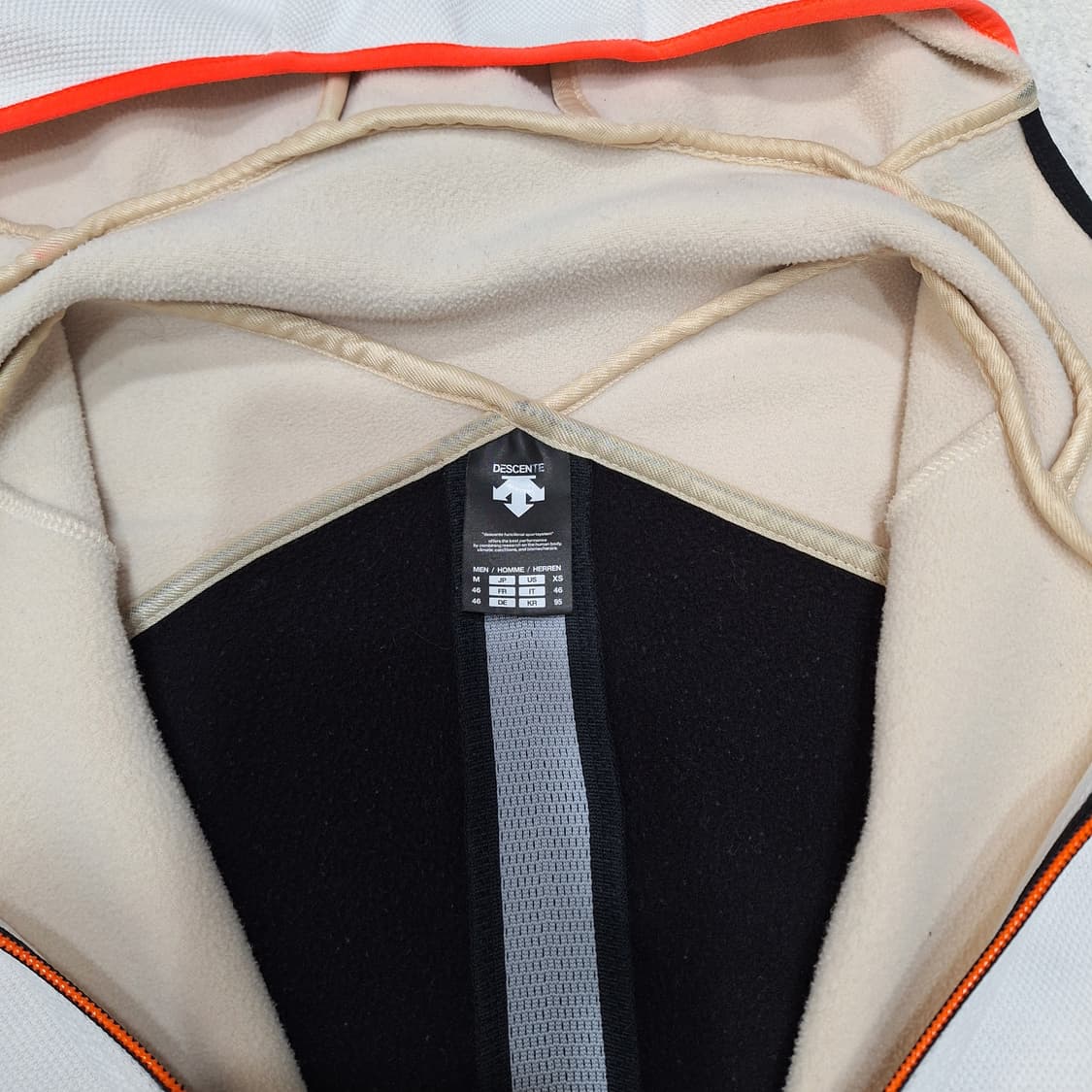 데쌍트  후드집업M 상품이미지3