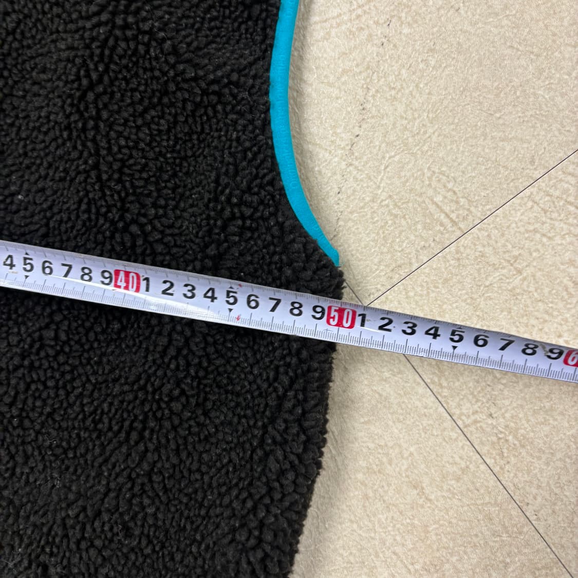 뉴에라 배색 플리스 조끼 상품이미지5