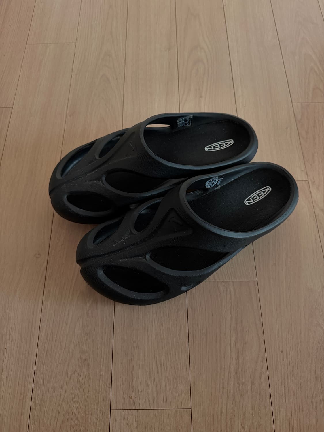 킨 KEEN 샨티 260 상품이미지1