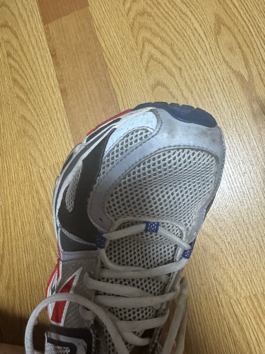 [265]베트멍x리복 스파이크러너200 상품이미지3