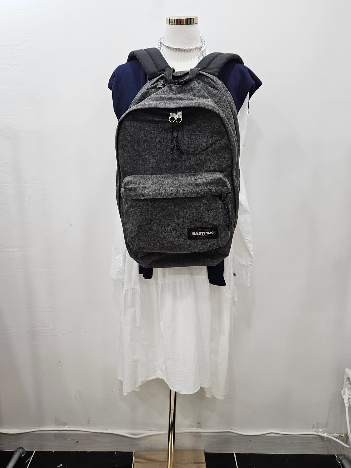 이스트팩(EASTPAK) 백팩 상품이미지2