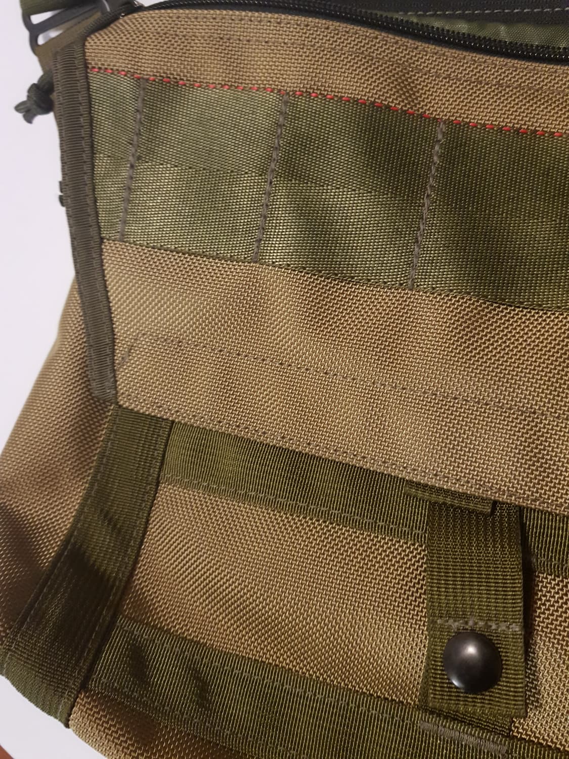 브리핑 × 빔즈 콜라보 메신저백 상품이미지2