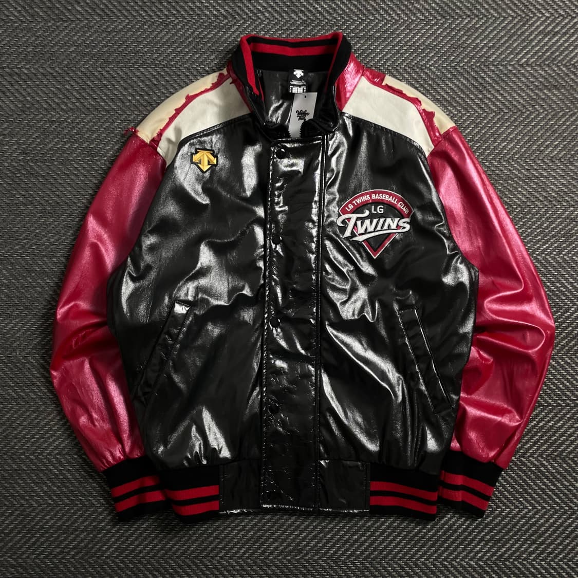 데상트 KBO Lg 트윈스 유광 바시티 자켓 o 4109 상품이미지3