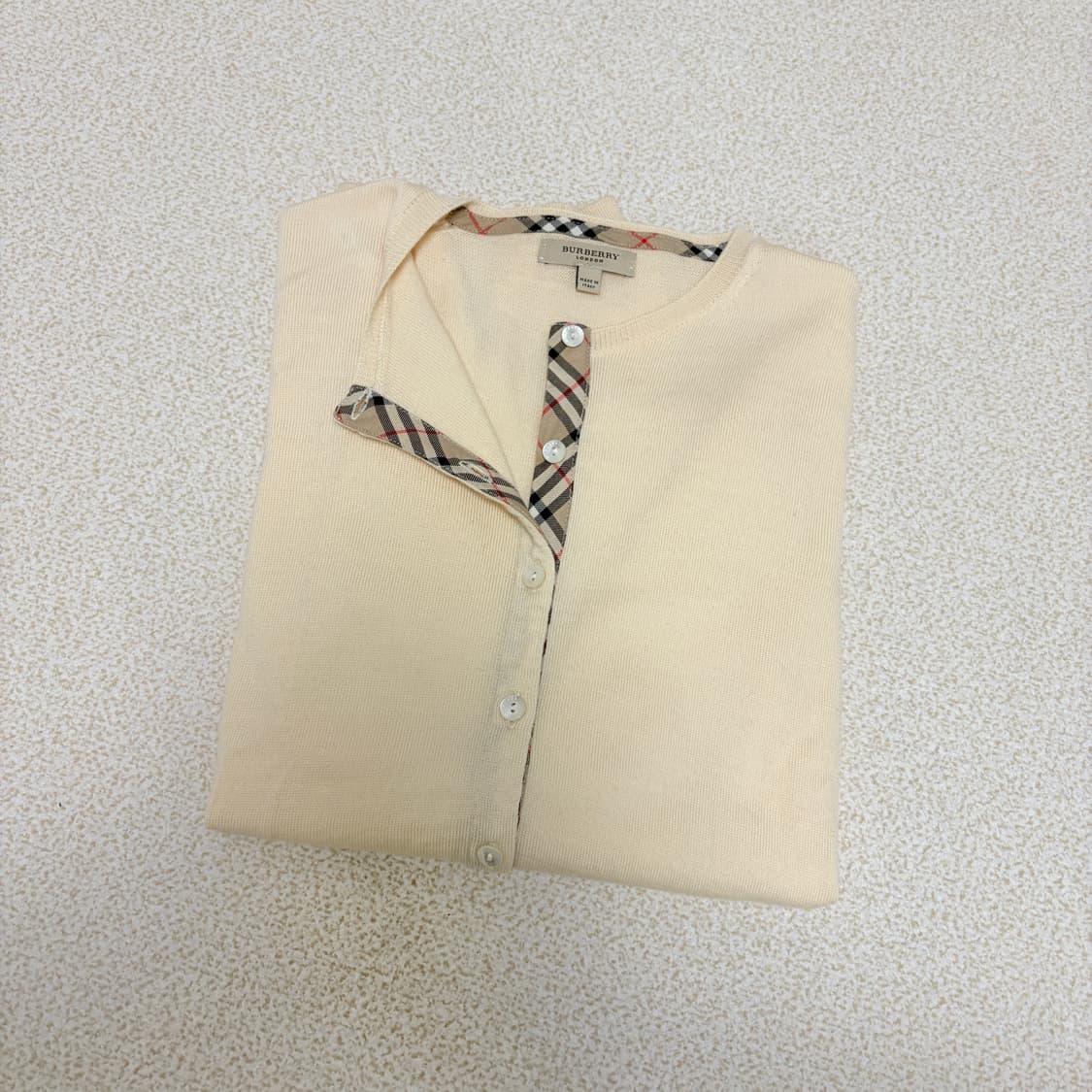 버버리 런던 울 가디건 아이보리 상품이미지2