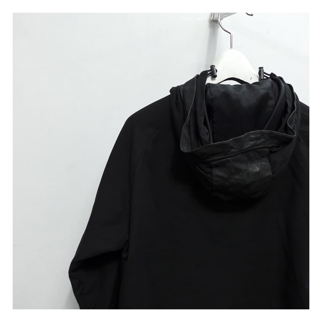 [3]RIPVANWINKLE 립반윙클 카우레더 나일론 파카 상품이미지8