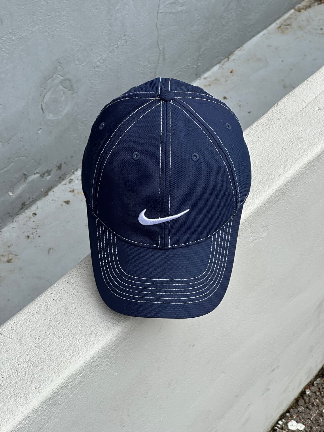 [F] 나이키 로고 네이비 볼캡 모자 스티치 상품이미지1