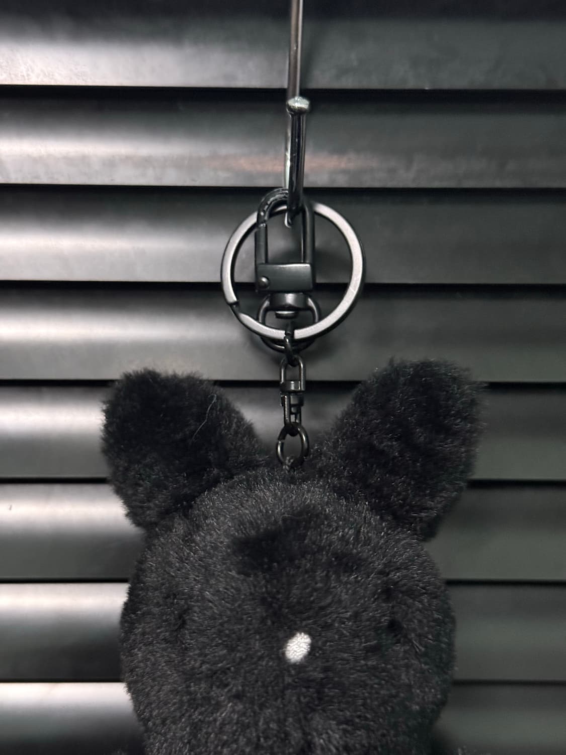 matin kim 마뗑킴 블랙 버니 토끼 인형 키링 열쇠고리 키홀더 고리 상품이미지4