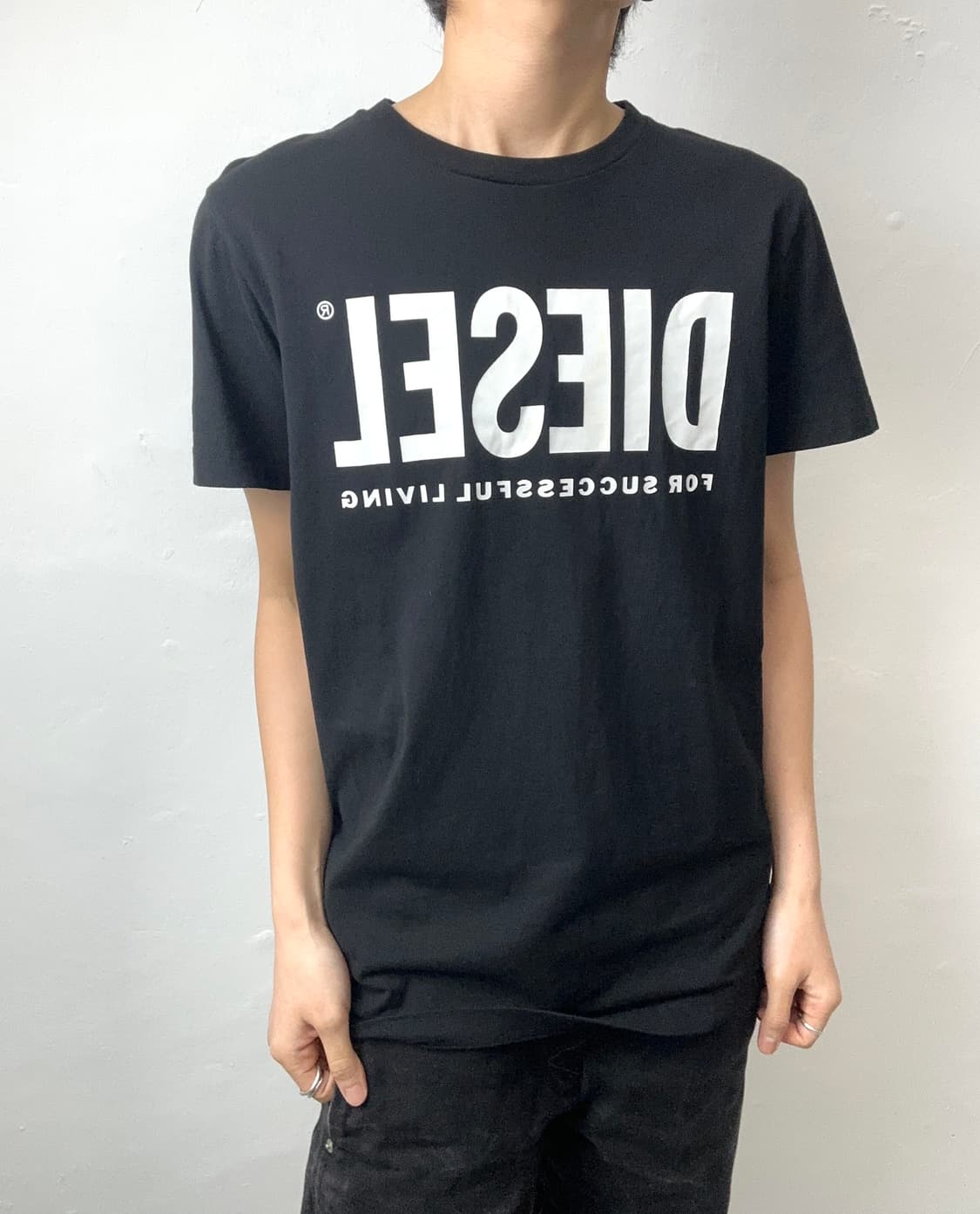 Diesel Signature Slogan Graphic Tee 상품이미지1