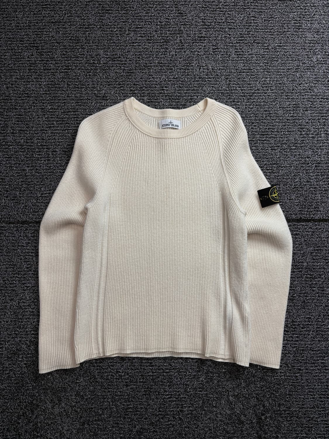 스톤아일랜드 와펜 크루넥 골지 니트 2439 상품이미지2