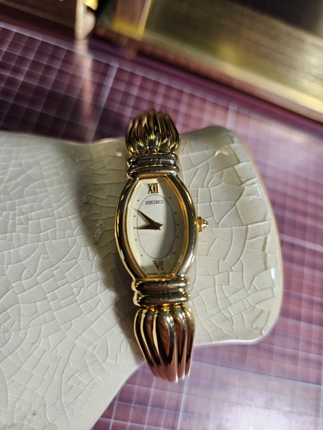 세이코 빈티지 여성용 팔찌형 금장 시계 쿼츠 상품이미지3