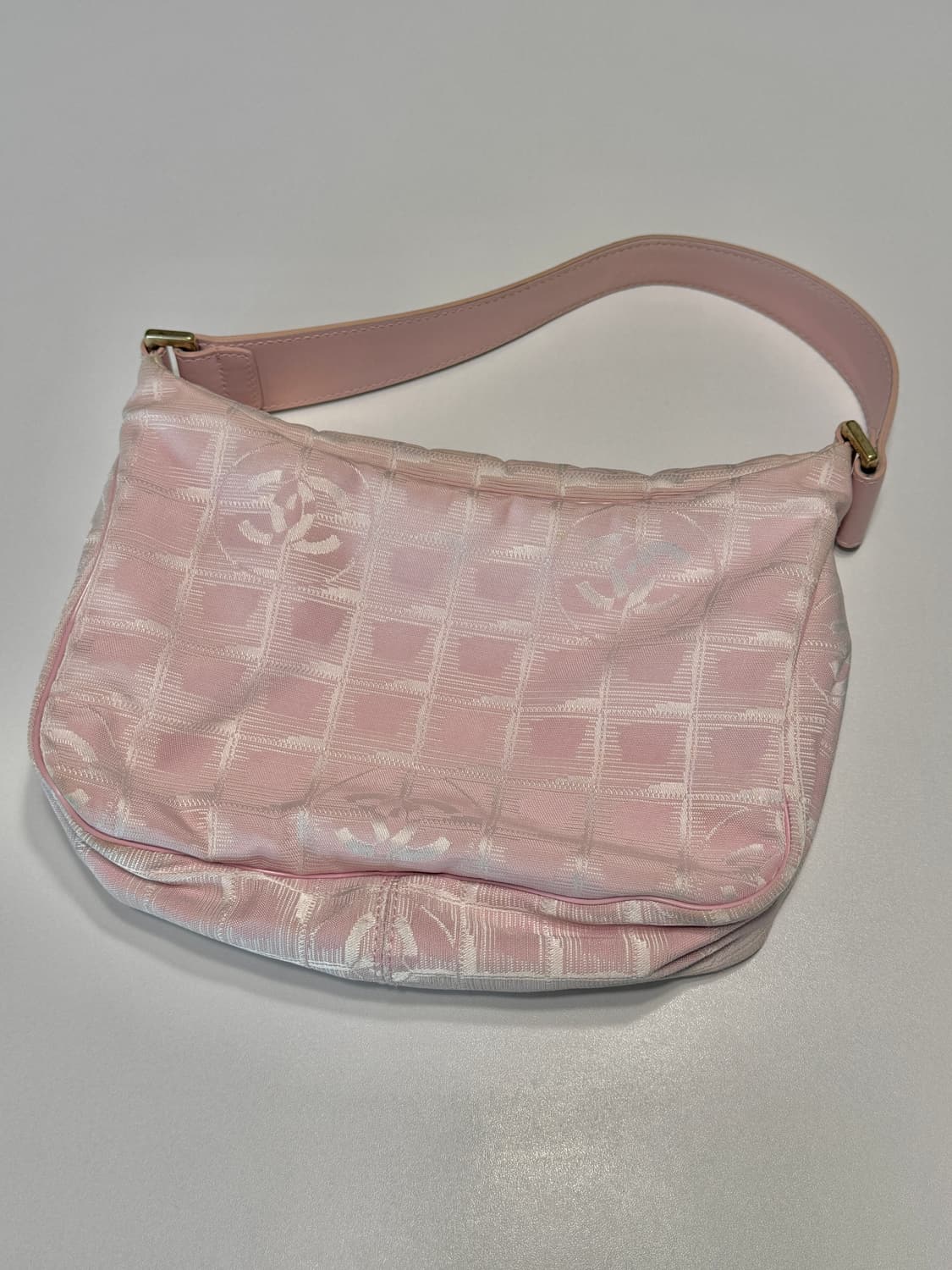 샤넬 스포츠라인 백 상품이미지2